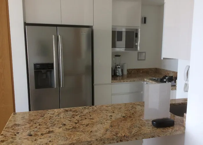 Apartamento En Lujoso Edificio H2 Plaza Bocagrande