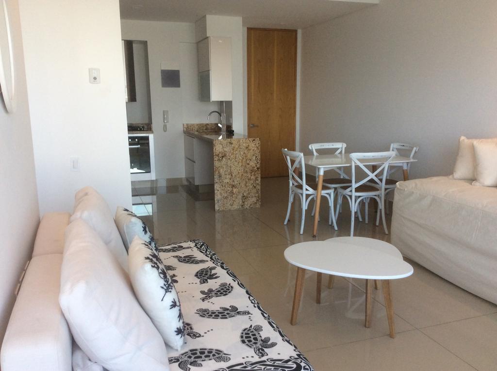 En Lujoso Edificio H2 Plaza Bocagrande Appartement Cartagène